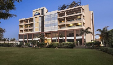 Day Hotel Exterior